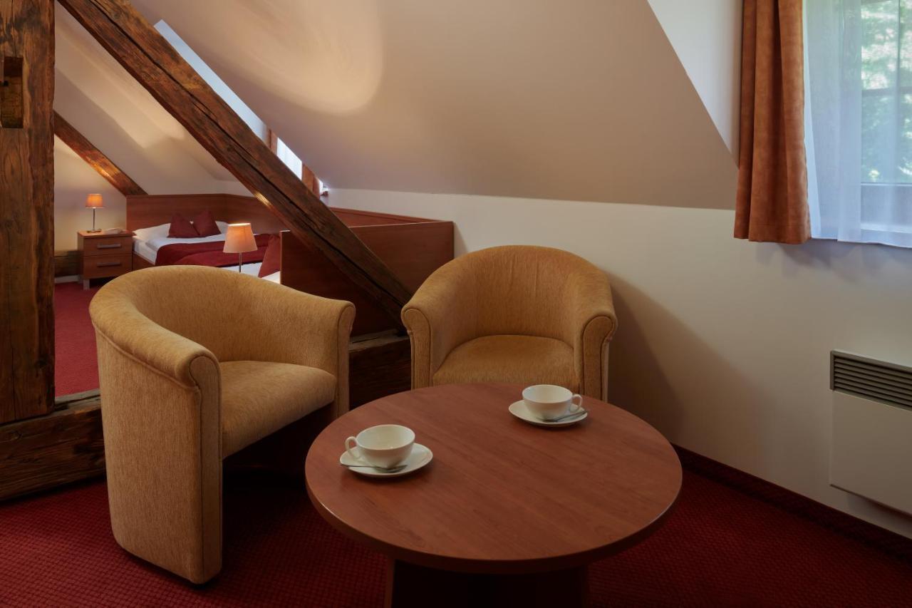 Hotel Singer Ludvíkov Dış mekan fotoğraf